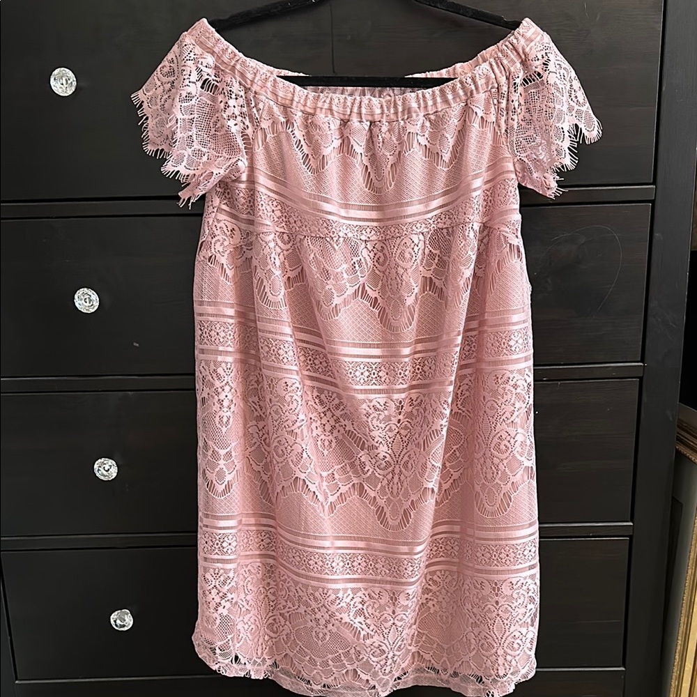 Elegant Pink Lace Off-Shoulder Dress
